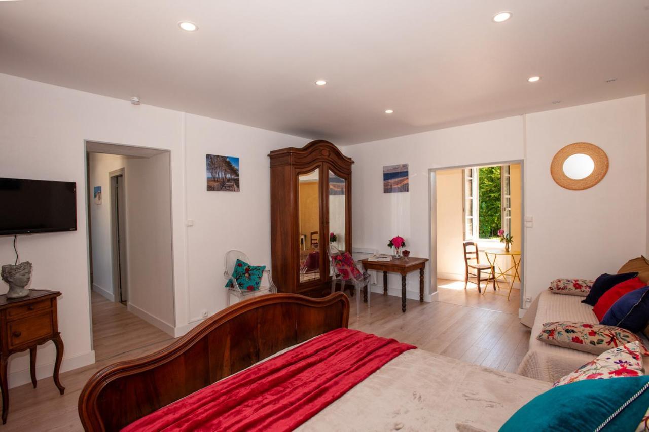 Apartamento Jardin des Ursulines Saint-Émilion Exterior foto